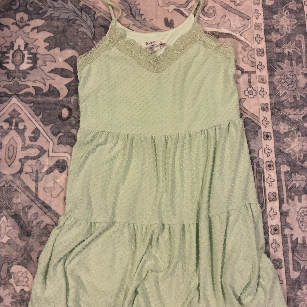 Light Green Tiered Spaghetti-Strap Midi Dress